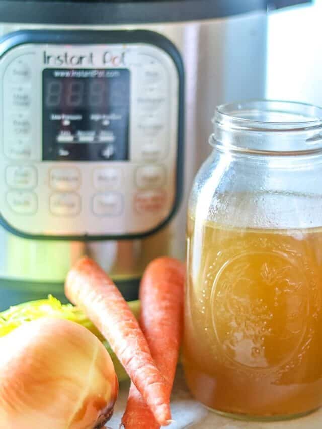 Instant Pot Chicken Stock