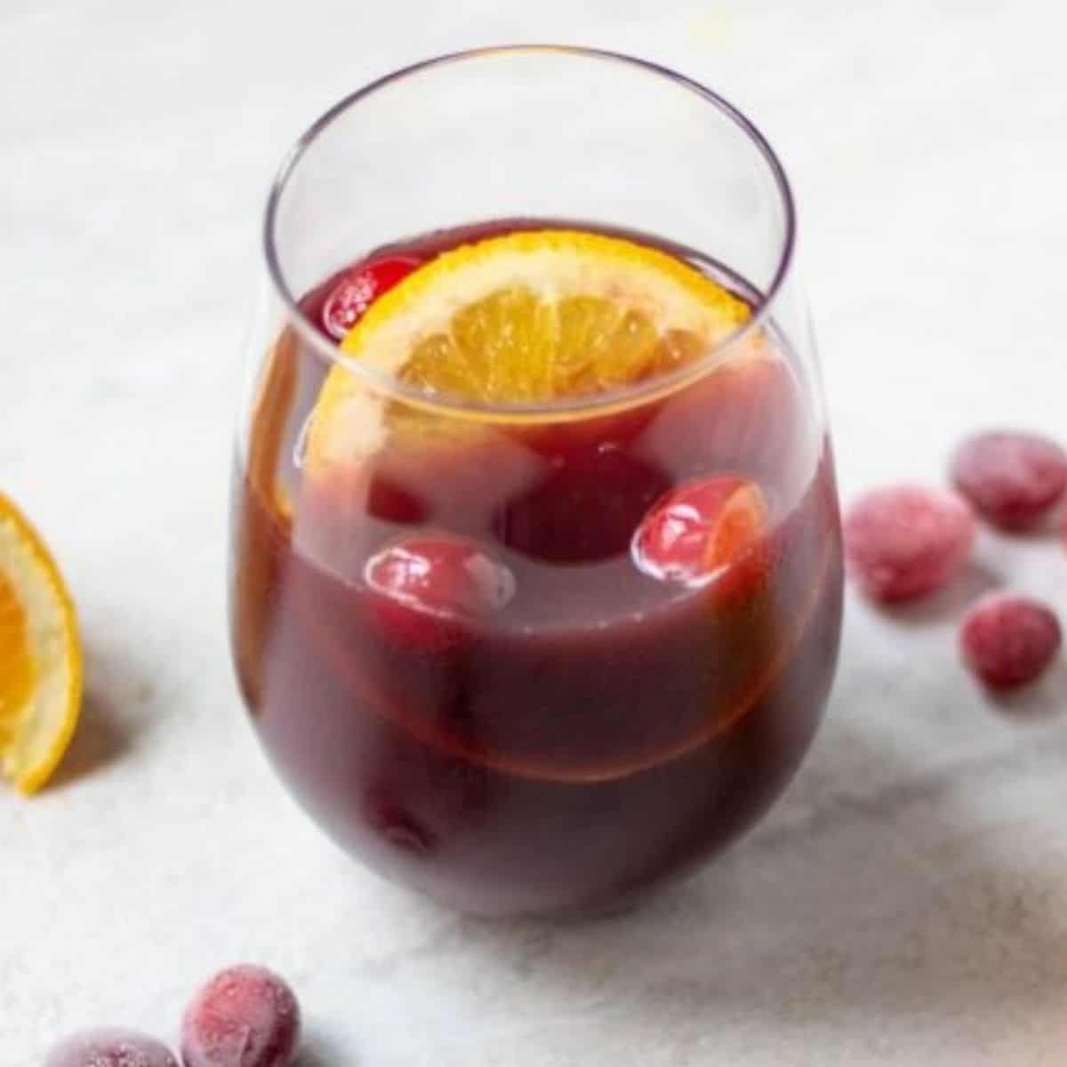 https://amindfullmom.com/wp-content/uploads/2018/07/Perfect-Mulled-Wine.jpg