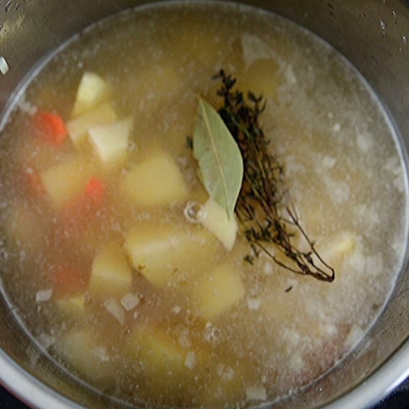 Inner Pot with chicken soup mixture