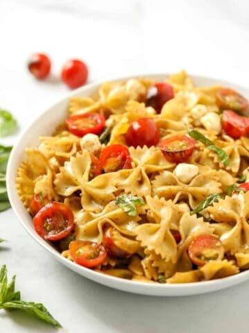 cropped-Caprese-Pasta-Salad.jpg