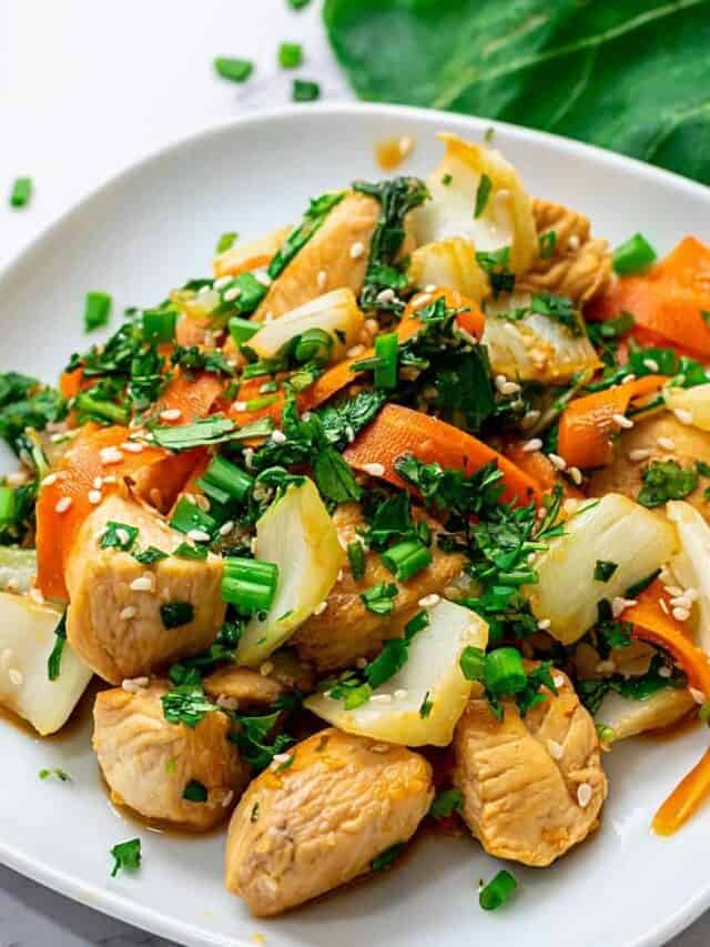 EASY STIR-FRIED CHICKEN AND BOK CHOY