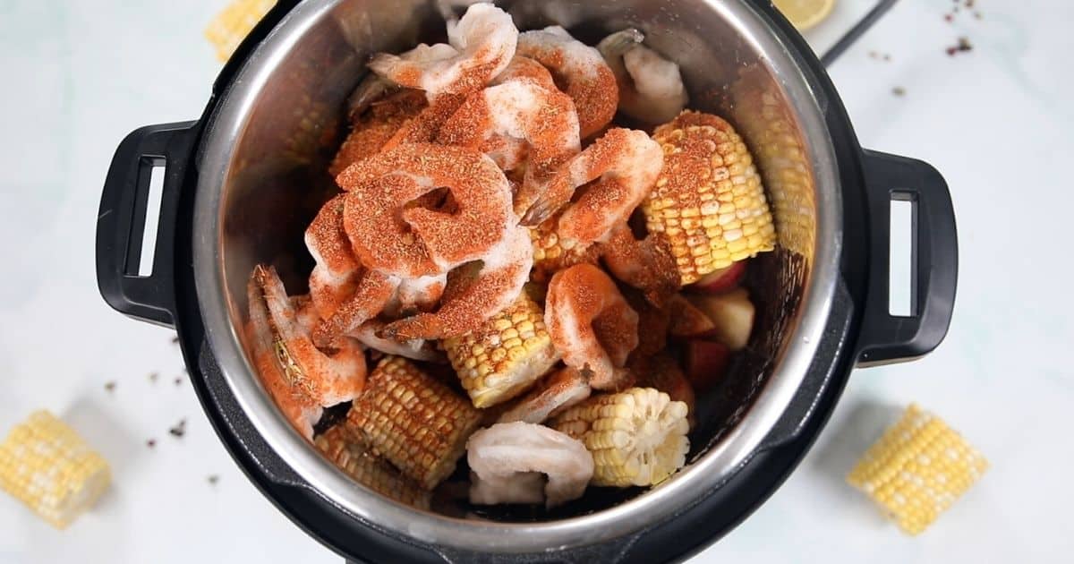 Shrimp, potatoes, corn, in instant pot. 