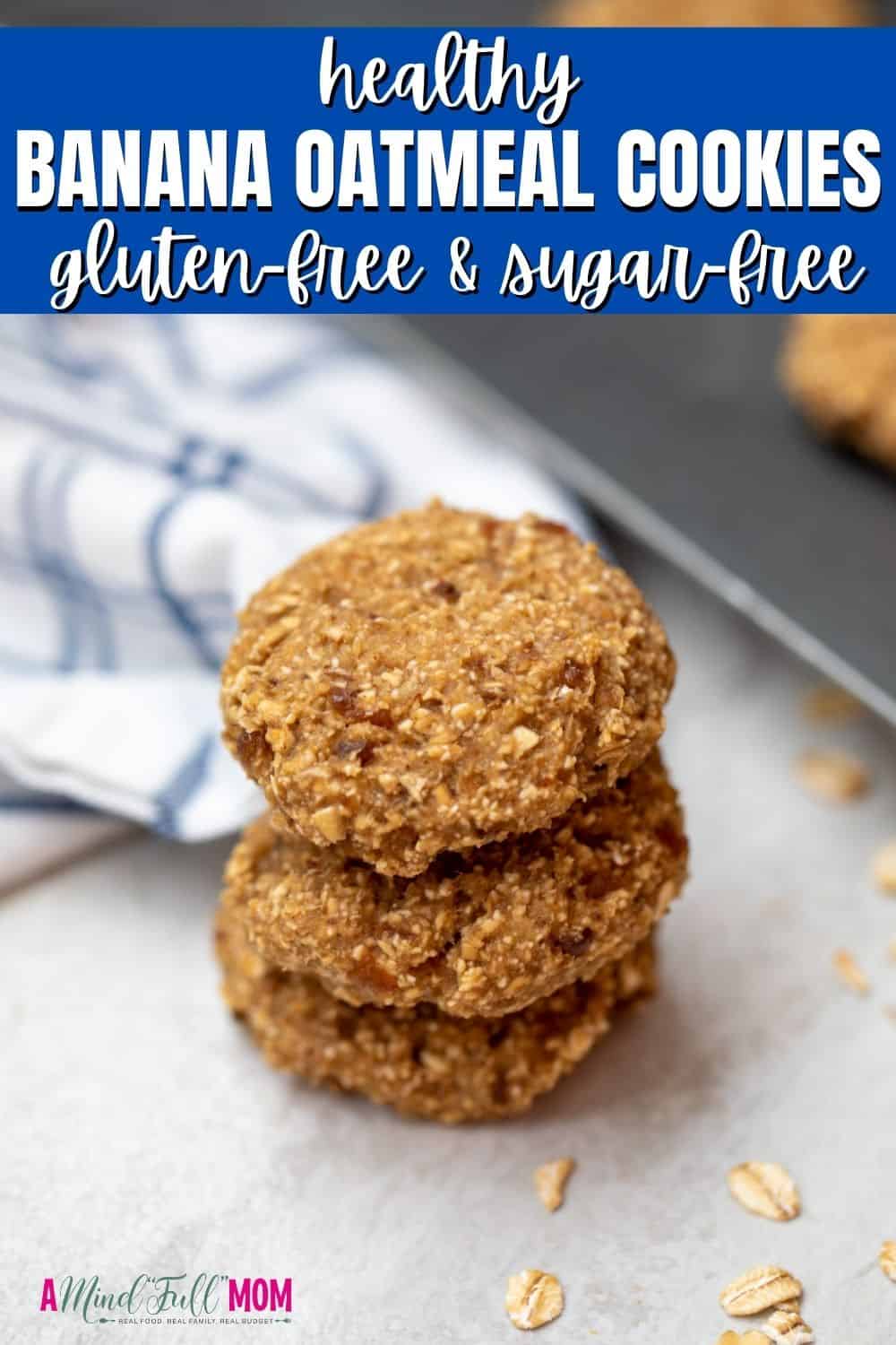 Naturally-sweetened, gluten-free, and vegan-friendly, these Banana Oatmeal Cookies satisfy your sweet tooth but are still make a perfectly healthy, balanced snack. In fact, you can even enjoy these cookies for breakfast!