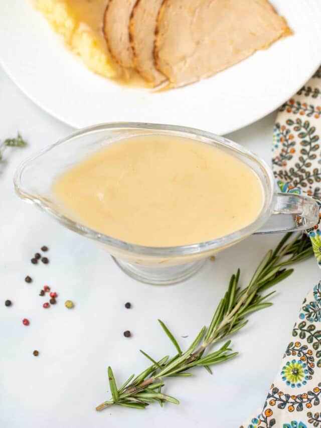 Easy Make-ahead Turkey Gravy - No Drippings Required