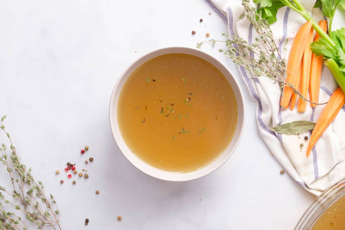 Delicious Chicken Stock in your Instant Pot - JennCaffeinated