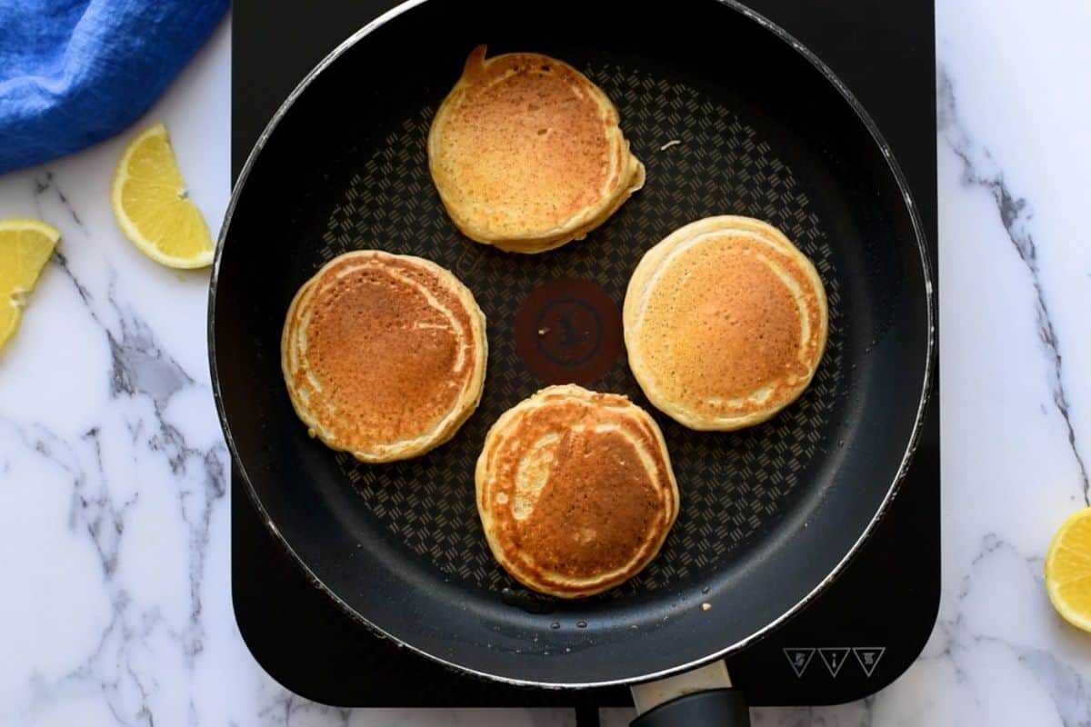 https://amindfullmom.com/wp-content/uploads/2023/10/Best-Whole-Wheat-Pancakes.jpg