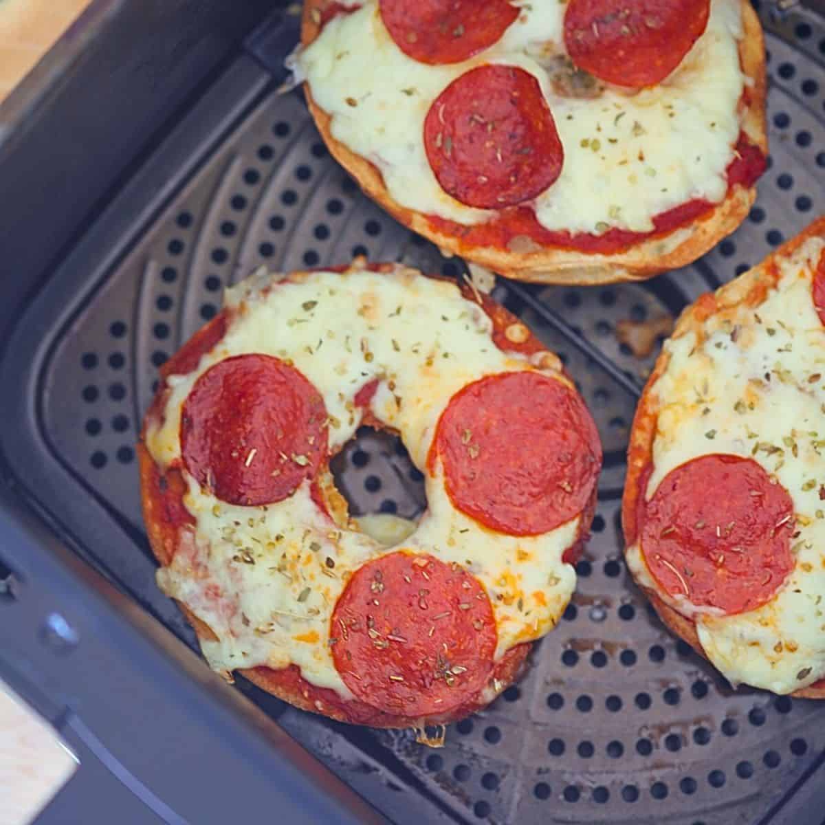 Air Fryer Bagel Pizzas