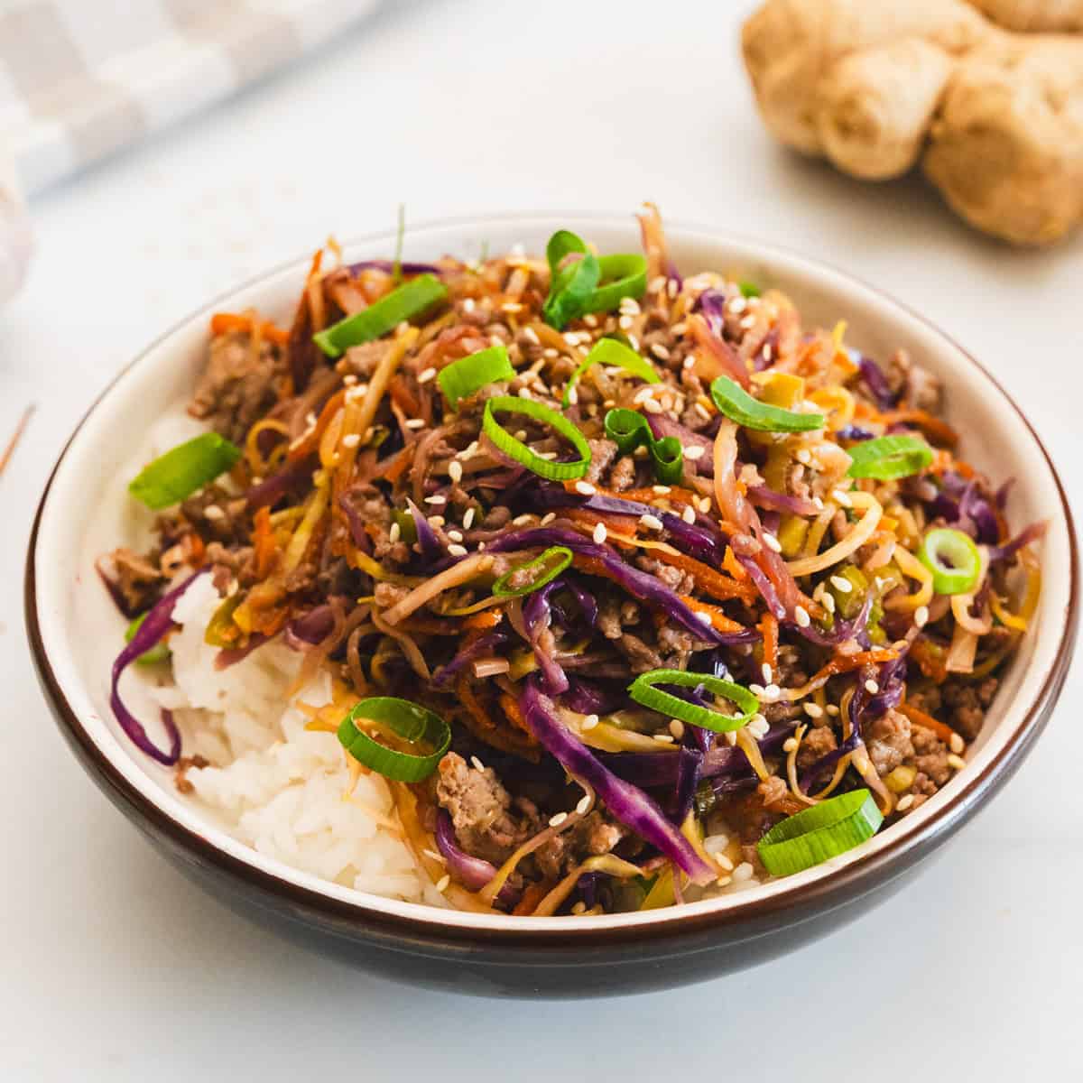 Kid-Friendly Stir Fries Recipes Sauteed turkey with coleslaw mix and egg roll sauce served over steamed white rice with sesame seeds and green onions.